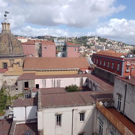 Apartmán Uno Sguardo Sui Tetti Neapol Exteriér fotografie