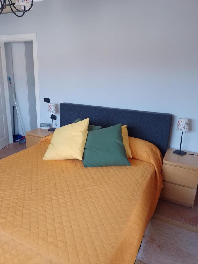 Apartmán Uno Sguardo Sui Tetti Neapol Exteriér fotografie